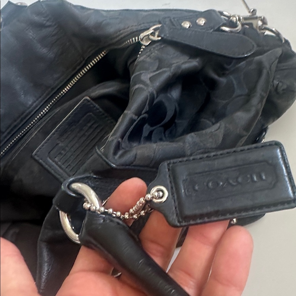 Coach Black Signature Satchel bag - Picture 4 of 4